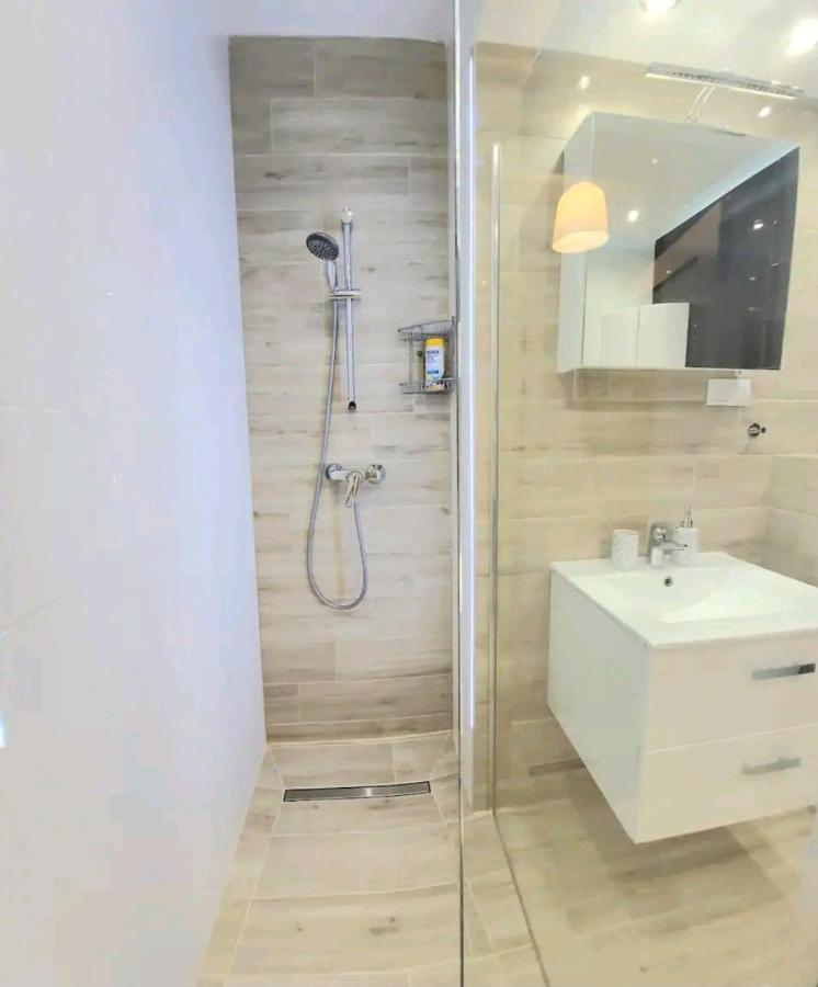 Cracow Novum Apartment Downtown 4 Persons Krakow Exterior photo